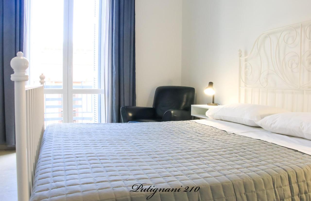 Putignani 210 Apartment Bari Bagian luar foto