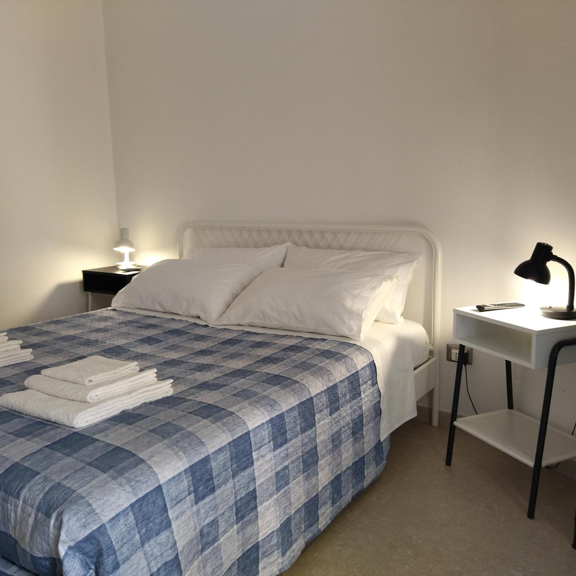 Putignani 210 Apartment Bari Bagian luar foto