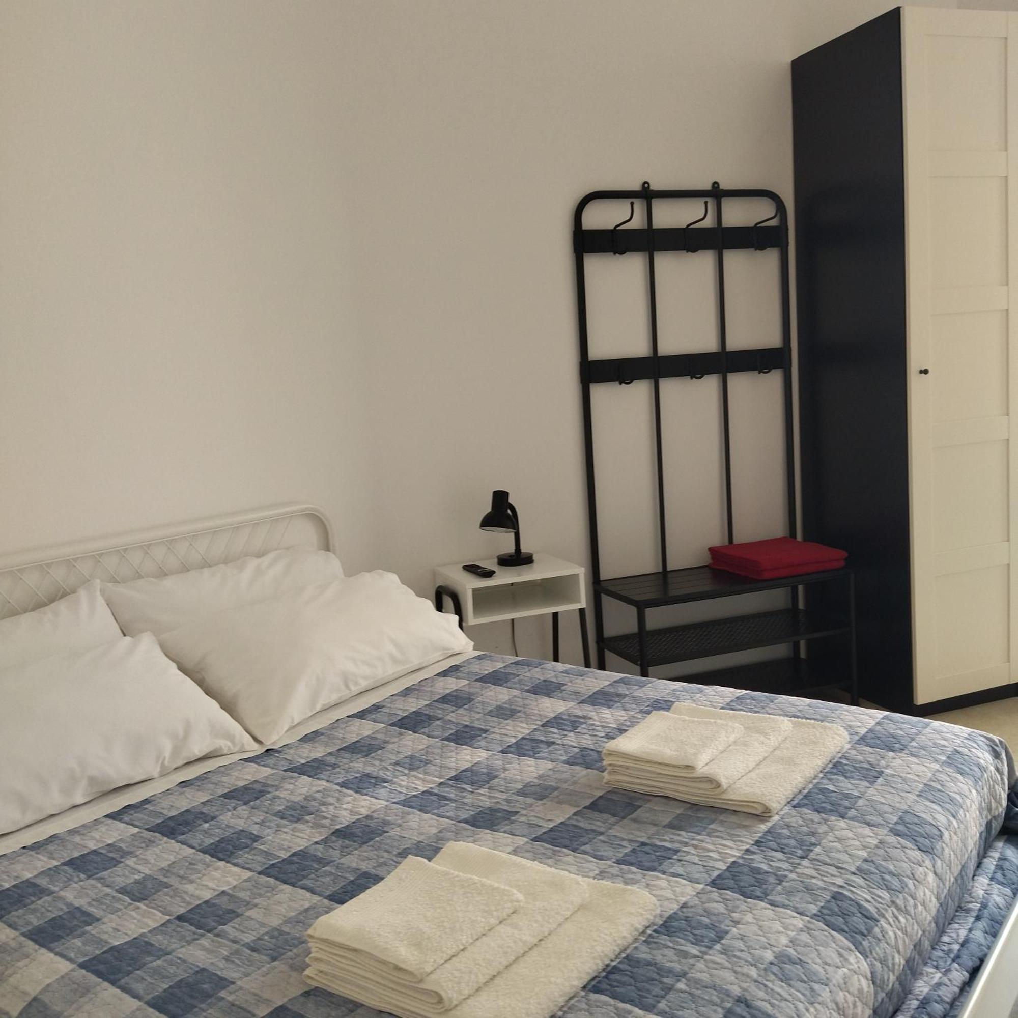 Putignani 210 Apartment Bari Bagian luar foto