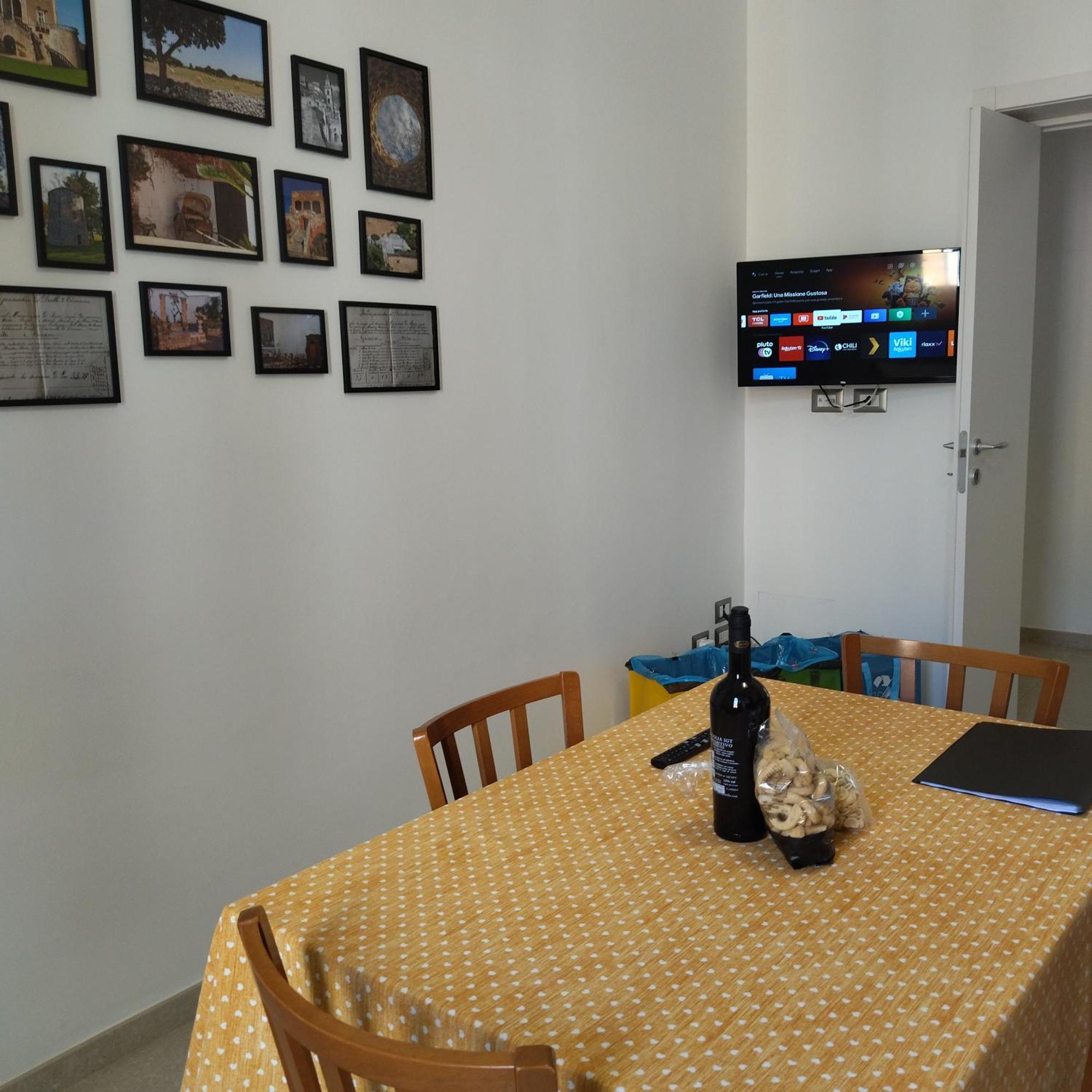 Putignani 210 Apartment Bari Bagian luar foto
